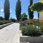 Baltic Riviera - Garden Sanctuary Retreat * غدانسك