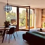 Baltic Riviera - Garden Sanctuary Retreat
