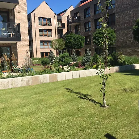 Apartment Baltic Riviera - Garden Sanctuary Retreat Danzig