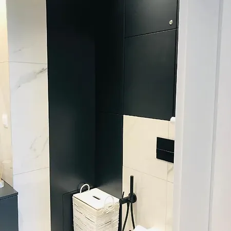 Baltic Riviera - Garden Sanctuary Retreat Apartamento Gdańsk