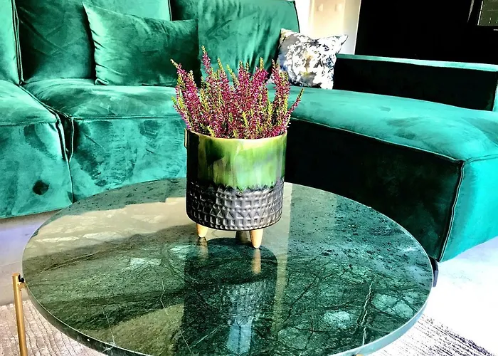 Baltic Riviera - Garden Sanctuary Retreat *